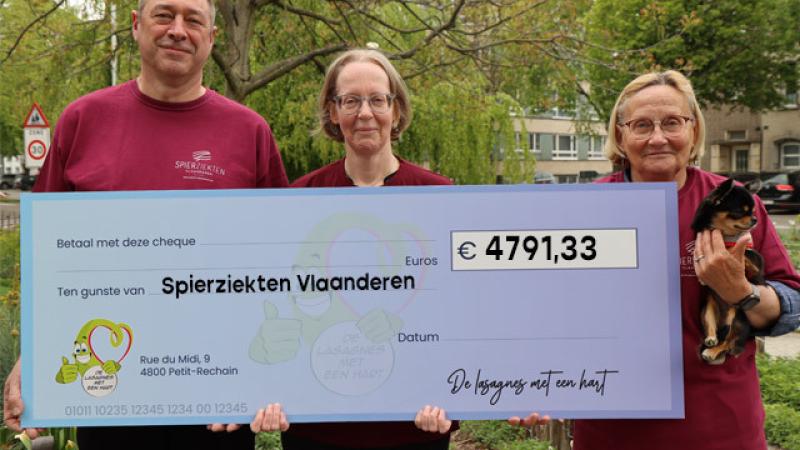 Overhandiging van een cheque van € 4791,33 aan de Vlaamse vereniging voor mensen met een spieraandoening 